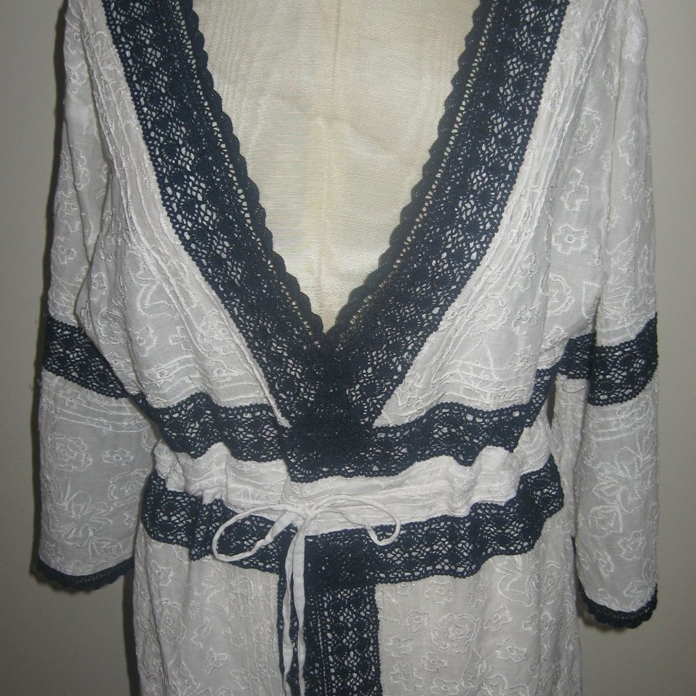 Letarte Hand Made Cover-up
